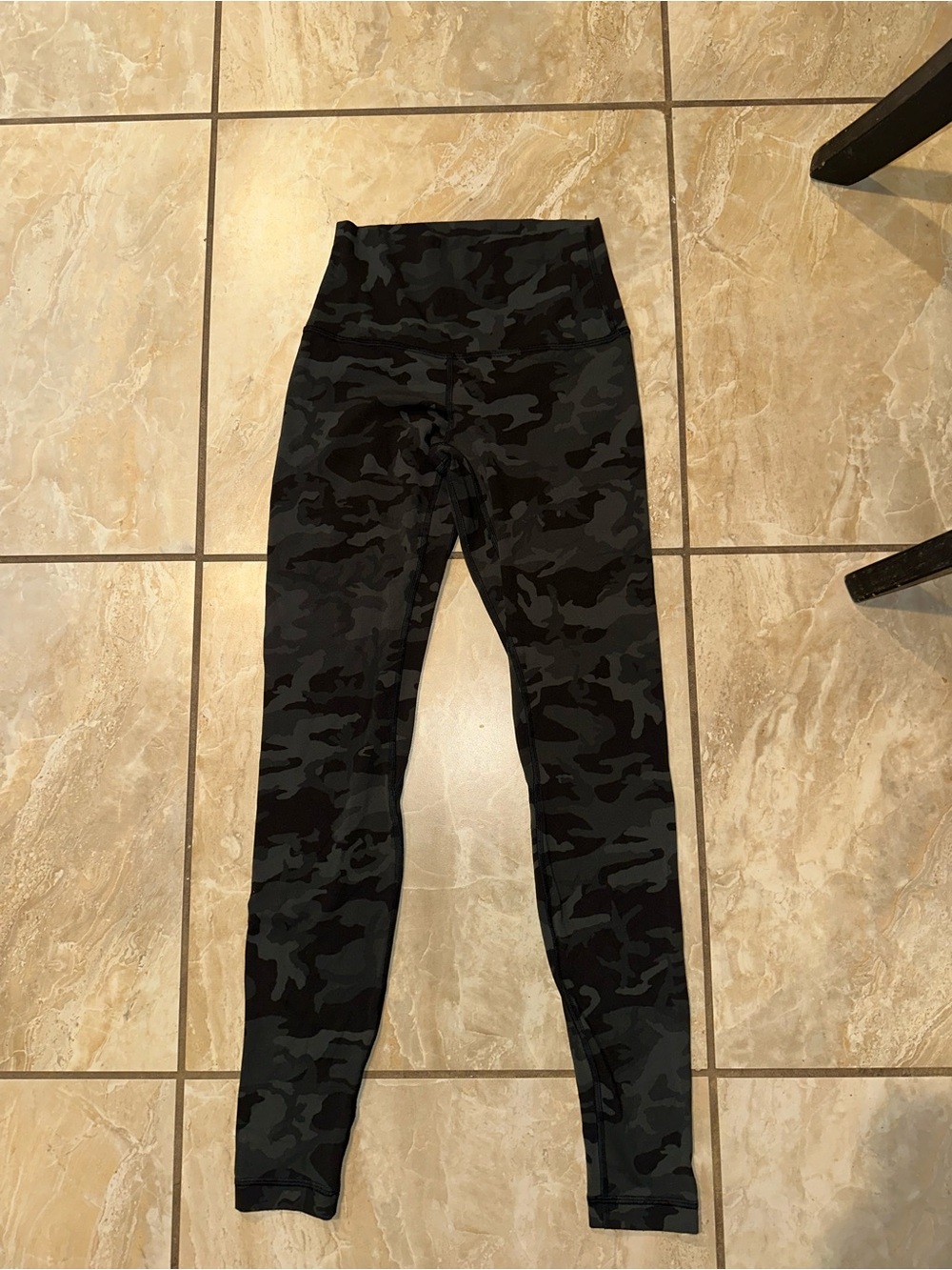 Incognito Camo Multi Gator Green Lululemon Align Leggings Size 4